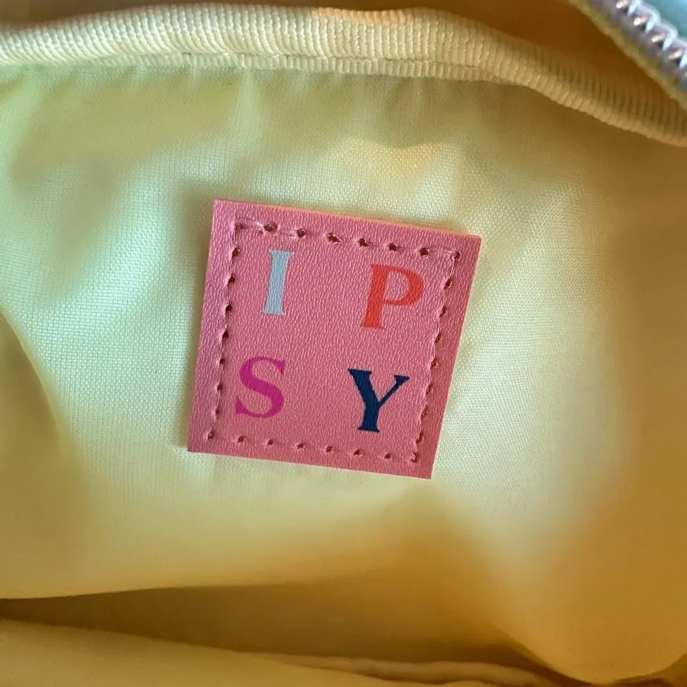 NEW - Lot of 3 Makeup Cosmetics Bags IPSY Limited Edition - Never used